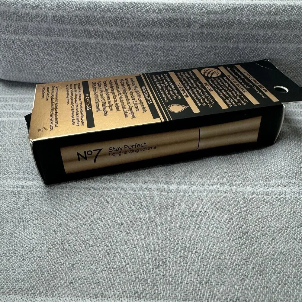 No7 Stay Perfect Mascara Long Lasting Volume Tubular Black 7ml New With Box